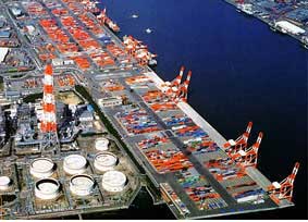 �Ζ����w�R���r�i�[�g