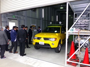 岩船港利用促進協議会（新潟県村上市）の24名の方々が東扇島防災拠点及び隣接の海上災害防止センター川崎基地を視察