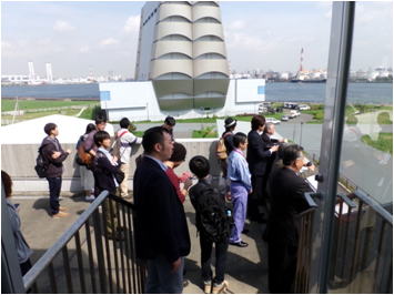 3階ベランダより防災拠点全体を視察